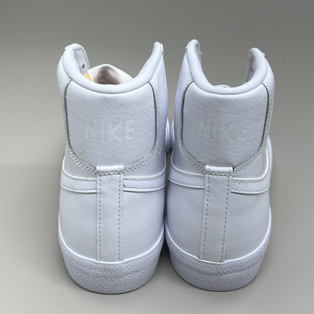 NIKE Blazer Mid 77' High-top Shoes SZ Womens 10 Mens 8.5 White & Peach CZ1055-117