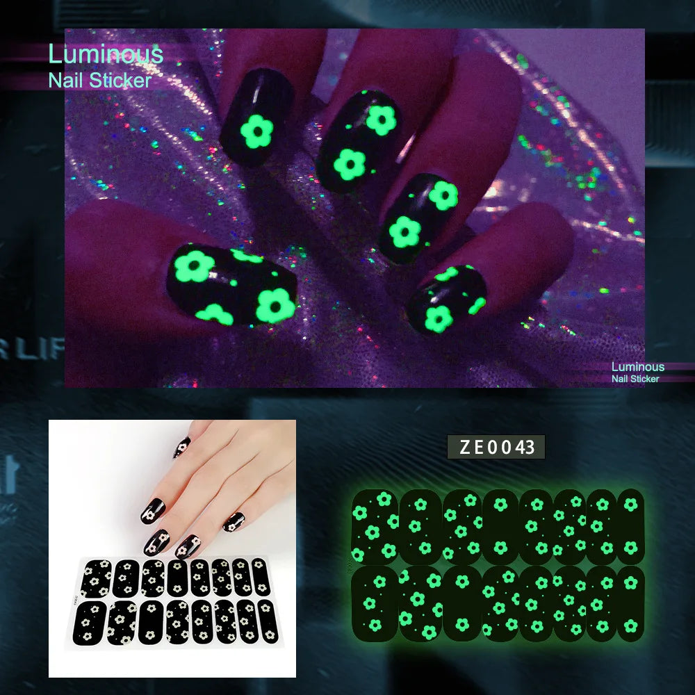 Glow Dark Nail Stickers Fluorescent Skull Flower Design Full Cover Fake Nails Self Adhesive Manicure Art Decals Beauty Supplies