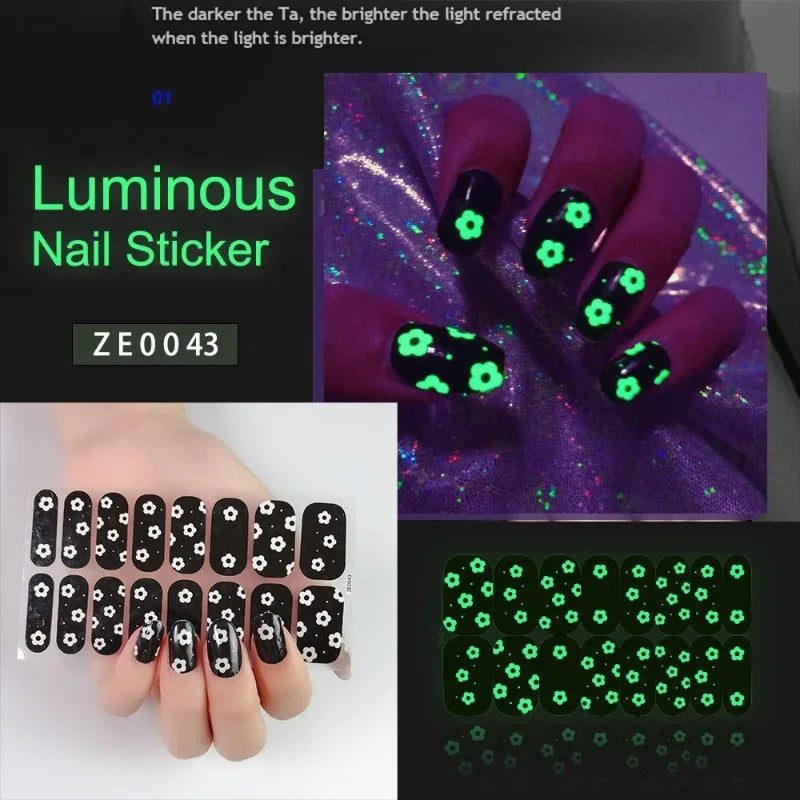 Glow Dark Nail Stickers Fluorescent Skull Flower Design Full Cover Fake Nails Self Adhesive Manicure Art Decals Beauty Supplies