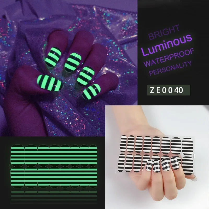 Glow Dark Nail Stickers Fluorescent Skull Flower Design Full Cover Fake Nails Self Adhesive Manicure Art Decals Beauty Supplies