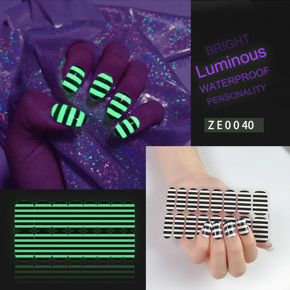 Glow Dark Nail Stickers Fluorescent Skull Flower Design Full Cover Fake Nails Self Adhesive Manicure Art Decals Beauty Supplies